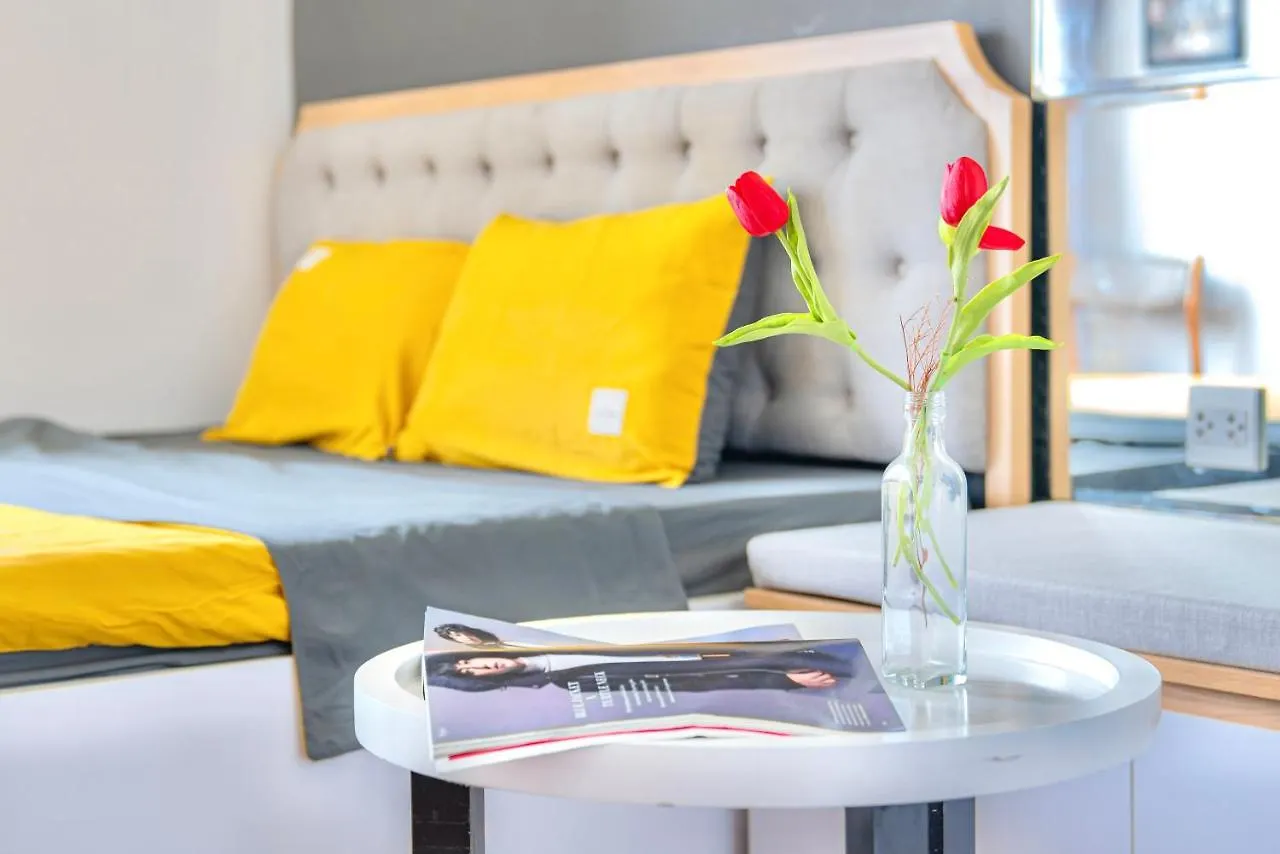 Tripletrees Apartment At Saigon Central - Rivergate Residence District 4 Ho Chi Minh City 0*,  Vietnam